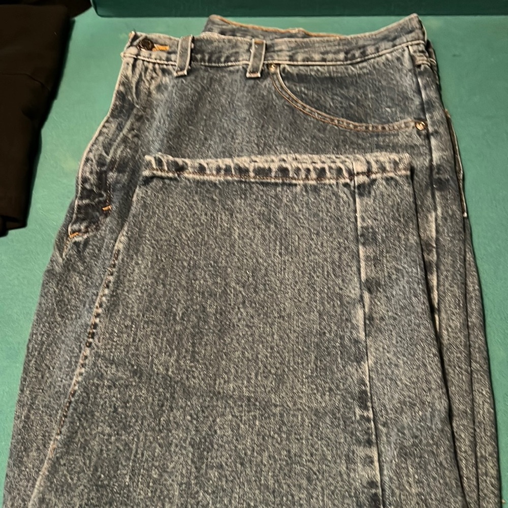 Mens Blue Jean Wranglers - Size44 x 30